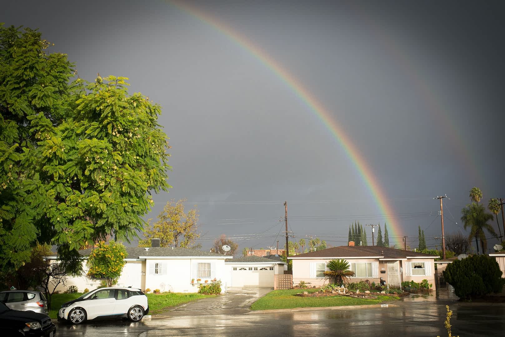 Double rainbow during day